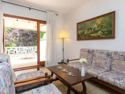 Zona de estar de Apartment S'Esquirol Nº9 by Interhome