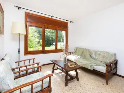 Zona de estar de Apartment S'Esquirols Nº6 by Interhome