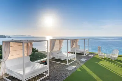 Paisaje cerca de este hotel