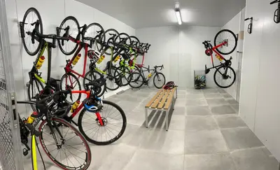 Montar en bicicleta en Hotel Planamar by Escampa Hotels o alrededores