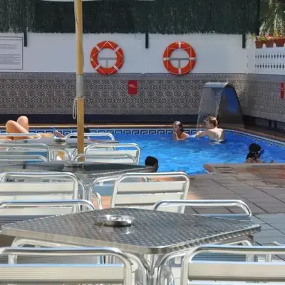 Aparthotel Safari