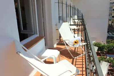 Un balcón o terraza de RVHotels Avenida