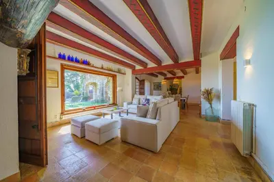Zona de estar de Villa Can Toni Vistas Mar Piscina Jacuzzi Aire Acondicionado