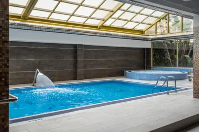 Piscina en o cerca de ALEGRIA Florida