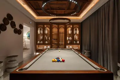 Mesa de billar en Hotel Cala del Pi - Adults Only