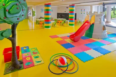 Club infantil en AQUA Hotel Aquamarina & Spa