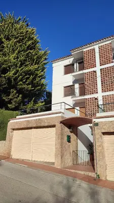Edificio en el que se encuentra el apartamento