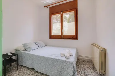 Cama o camas de una habitación en Villa Herlinda Costa Brava - With Swimming Pool