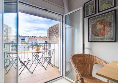 Un balcón o terraza de Budget Beach Studio 22