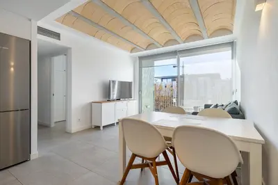 Una cocina o zona de cocina en Hauzify I Apartament Jardins d'Aro