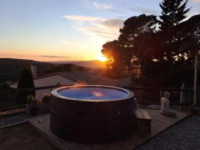 Amanecer o atardecer desde el apartamento o alrededores