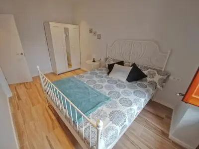 Cama o camas de una habitación en Piso Allada 2 Ref 1196