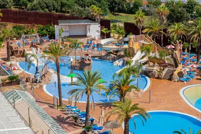 Piscina en o cerca de Costa Encantada Suites & Resort