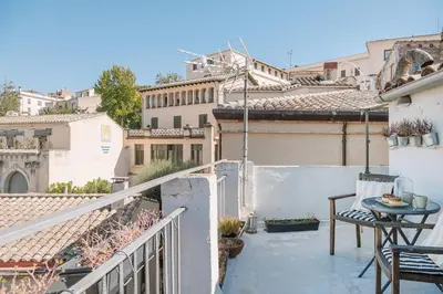 Un balcón o terraza de Romantic Duplex with terrace and great views