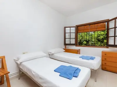 Cama o camas de una habitación en Holiday Home Belloc II by Interhome