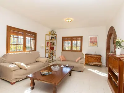 Zona de estar de Holiday Home Belloc II by Interhome