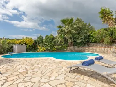 Piscina en o cerca de Holiday Home Nimes by Interhome