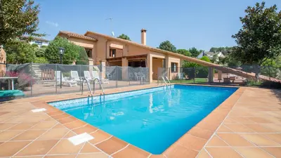 Piscina en o cerca de Villa Cip 14pax - Vidreres