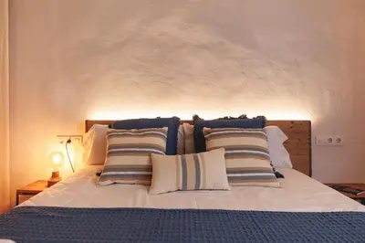 Cama o camas de una habitación en Bravissimo Carrer Nou, Cosy 2-bedroom apartment