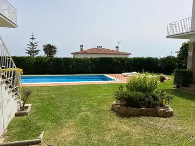 Piscina en o cerca de Apartamentos Rayon Du Soleil