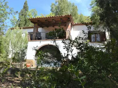 Edificio en el que se encuentra la casa o chalet