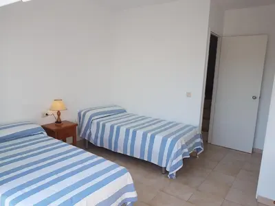 Cama o camas de una habitación en Casa 7 - Parc Sant Ramon, descanso y armonía