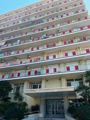 Edificio en el que se encuentra el apartamento
