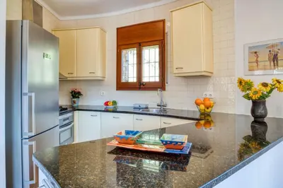 Una cocina o zona de cocina en Begur - Sa Riera 152
