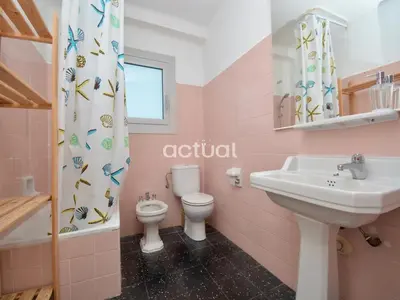 Un baño de Trevol 6 F