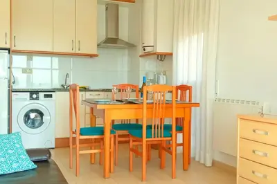 Una cocina o zona de cocina en Apartamento Adara a 200 metros de la playa