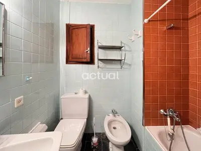 Un baño de CAVALL BERNAT 36