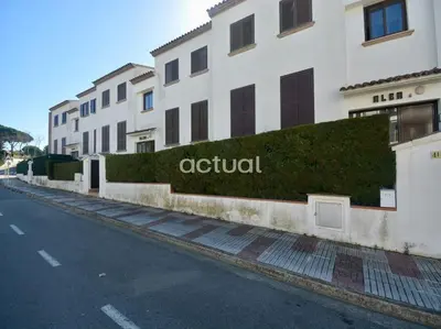 Edificio en el que se encuentra el apartamento