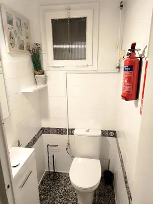 Un baño de Apartamento acogedor cerca de la playa y puerto.