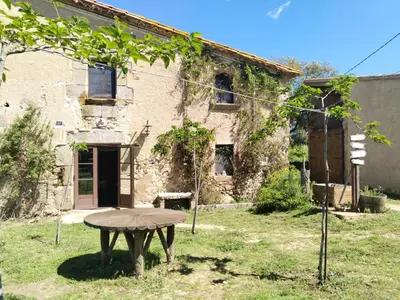 Jardín al aire libre en Can Camós - Masia Rural