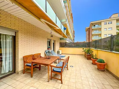 Un balcón o terraza de Vivalidays Elia - Fenals - LLoret de Mar