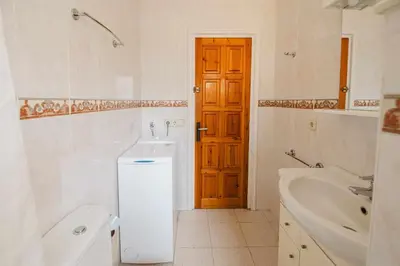 Un baño de Ideal família a 500m de la playa en S'Agaró