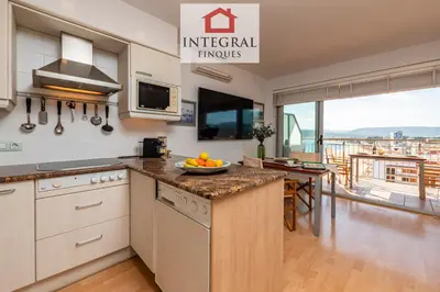Una cocina o zona de cocina en La Bella Vista Palamós