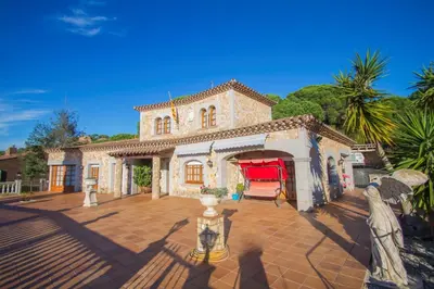 Edificio en el que se encuentra la villa