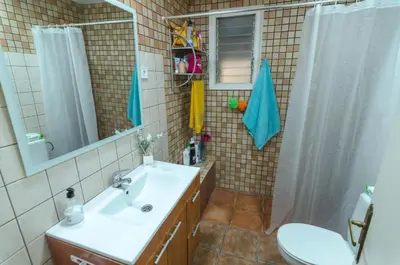 Un baño de Club Villamar - Llanega