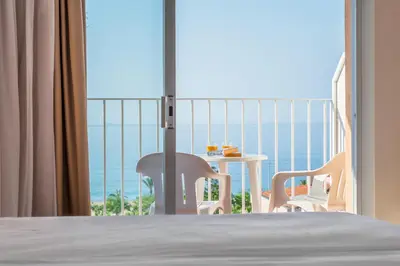 Cama o camas de una habitación en Checkin Catalonia