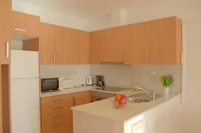 Una cocina o zona de cocina en Apto Liss 50 metros de la playa