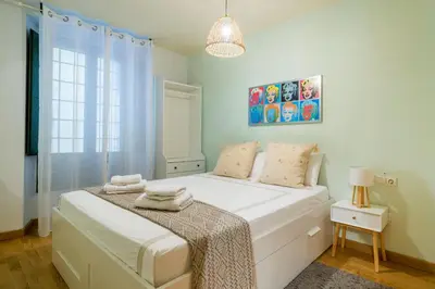 Cama o camas de una habitación en Elena Apartments - Girona