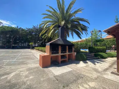 Jardín al aire libre en Apartament per parelles reformat amb piscina