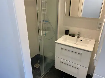 Un baño de Apartament per parelles reformat amb piscina