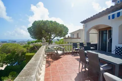 Un balcón o terraza de Apartment Playa de Aro con vistas al mar