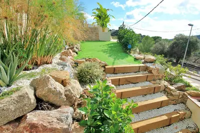 Jardín al aire libre en Villa Sadeza