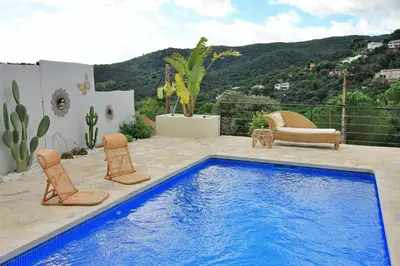 Piscina en o cerca de Villa Sadeza