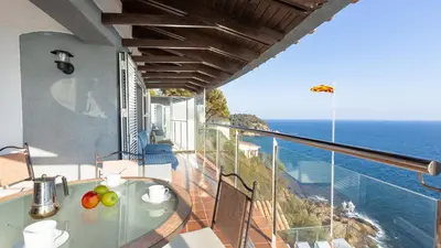 Vista general del mar o vista desde la villa