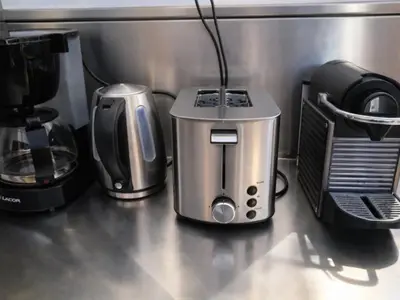 Utensilios para hacer té y café en Esperança 32