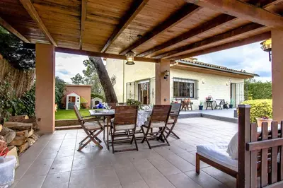 Un patio o zona al aire libre en Catalunya Casas Unique Costa Brava Abode with train access to BCN
